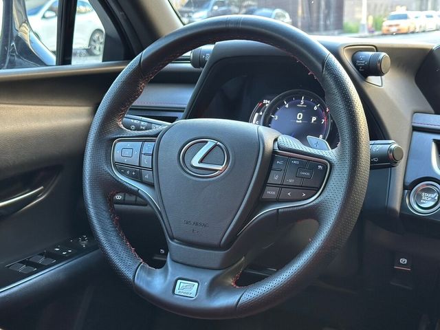 LEXUS凌志 UX200  第4張相片