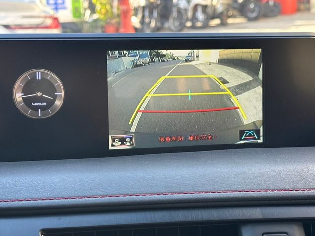 LEXUS凌志 UX200  第5張相片