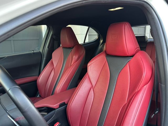 LEXUS凌志 UX200  第10張相片