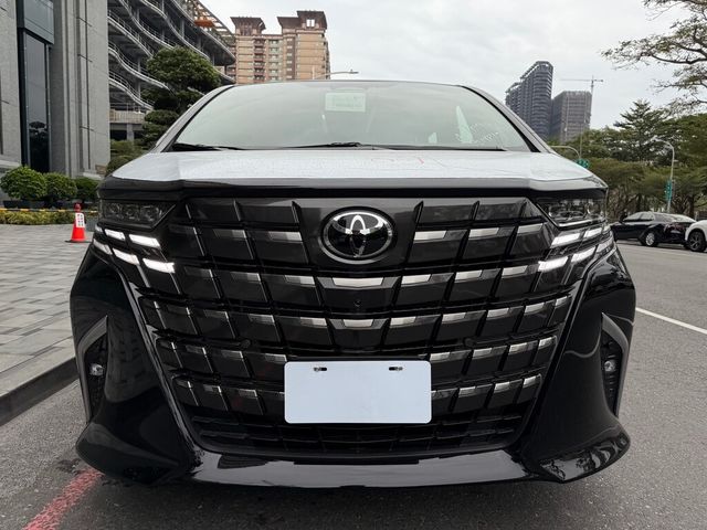 TOYOTA豐田 ALPHARD  第3張相片