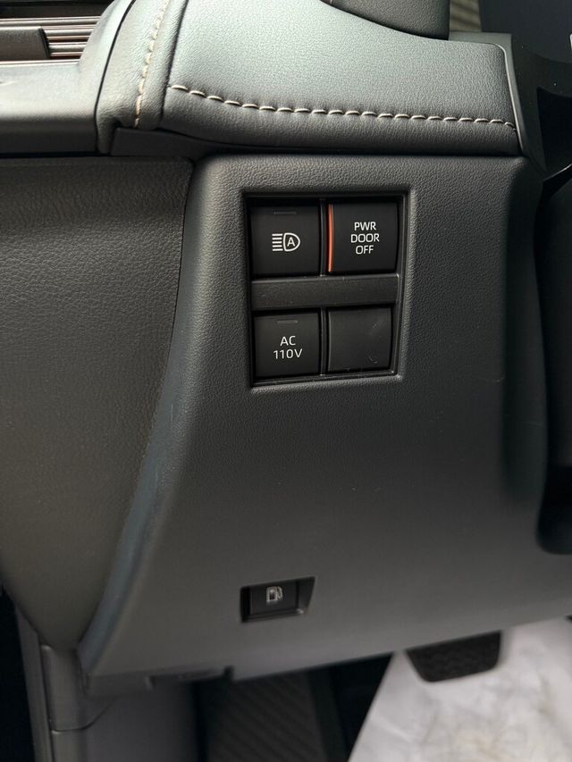 TOYOTA豐田 ALPHARD  第13張相片