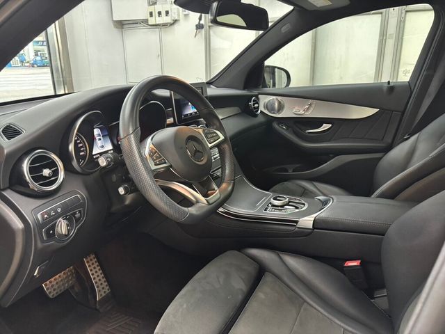 M-BENZ賓士 GLC300 AMG COUPE  第7張相片