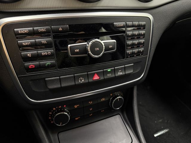M-BENZ賓士 GLA200  第8張相片