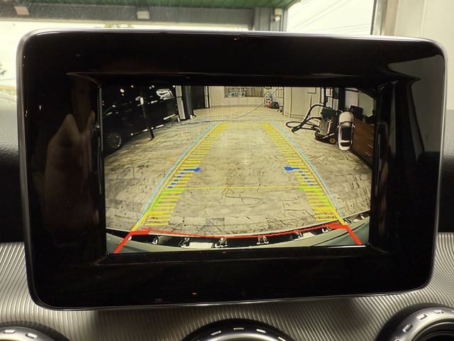M-BENZ賓士 GLA200  第9張相片