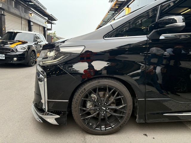 TOYOTA豐田 ALPHARD  第11張相片