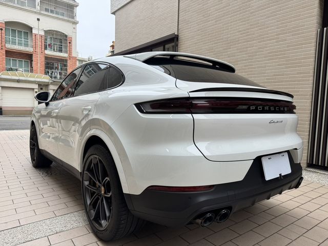 PORSCHE保時捷 CAYENNE  第5張相片