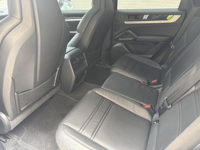 PORSCHE保時捷 CAYENNE  第8張相片
