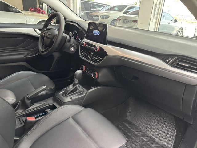 FORD福特 FOCUS  第9張相片