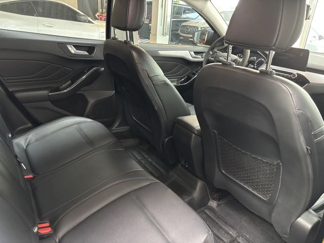 FORD福特 FOCUS  第10張相片
