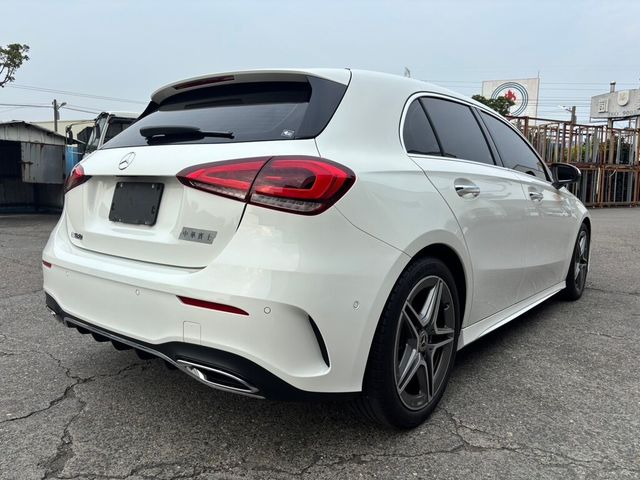 M-BENZ賓士 A180  第2張相片