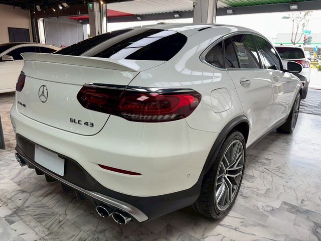 M-BENZ賓士 GLC43  第2張相片