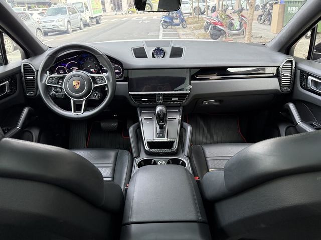 PORSCHE保時捷 CAYENNE  第5張相片