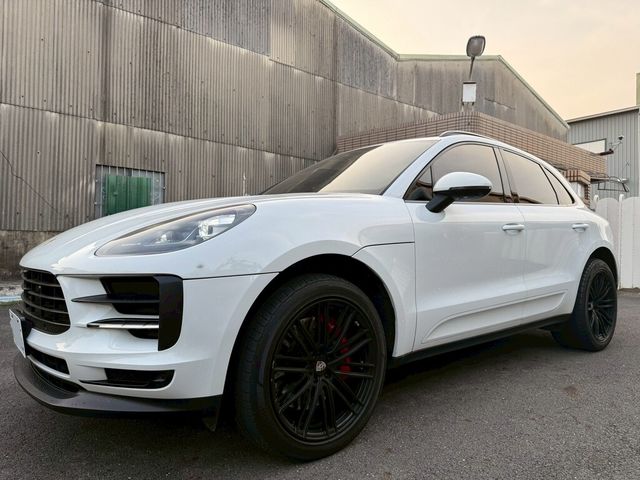 PORSCHE保時捷 MACAN  第1張相片