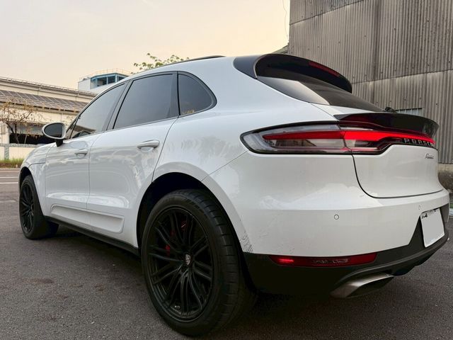 PORSCHE保時捷 MACAN  第4張相片