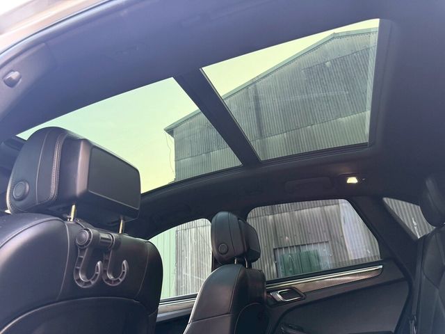 PORSCHE保時捷 MACAN  第13張相片