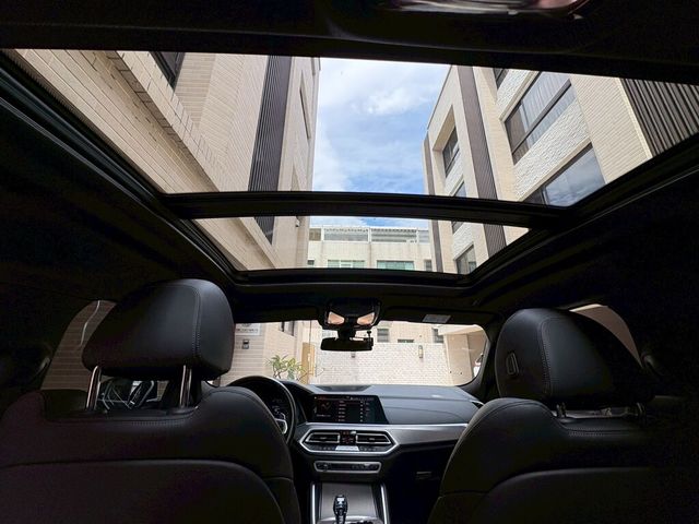 BMW寶馬 X6 XDRIVE40I  第7張相片