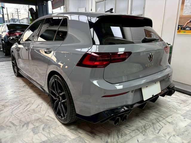 VOLKSWAGEN福斯 GOLF  第4張相片