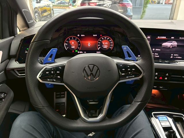 VOLKSWAGEN福斯 GOLF  第13張相片