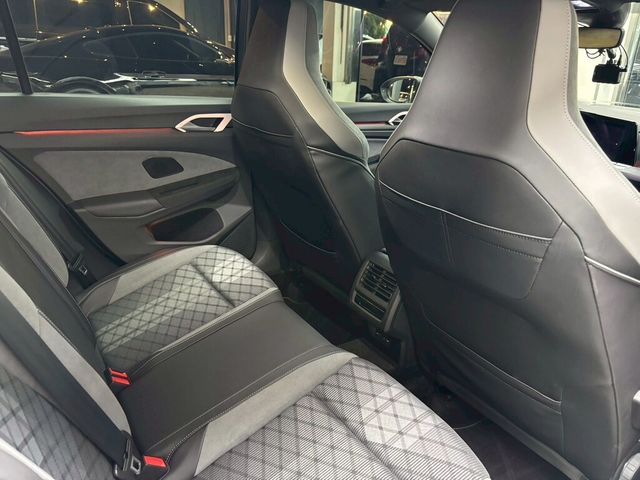 VOLKSWAGEN福斯 GOLF  第16張相片