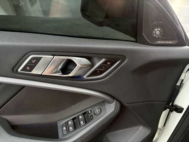 BMW寶馬 M235I XDRIVE  第10張相片