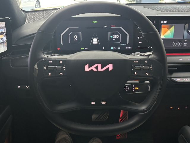 KIA起亞 EV9  第16張相片