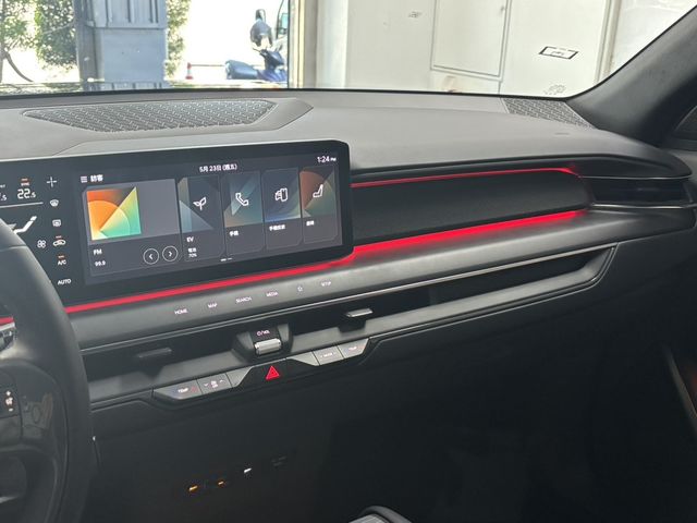 KIA起亞 EV9  第17張相片