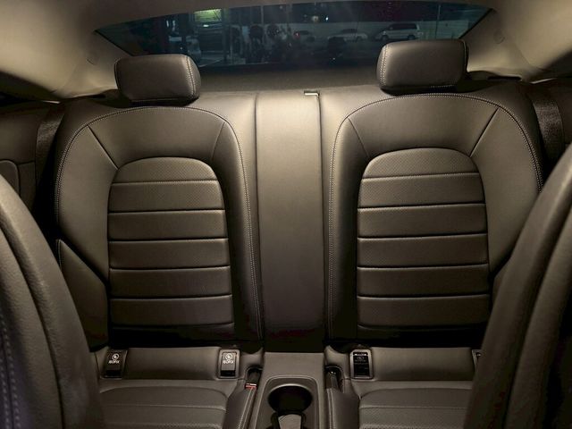 M-BENZ賓士 C180 COUPE  第9張相片