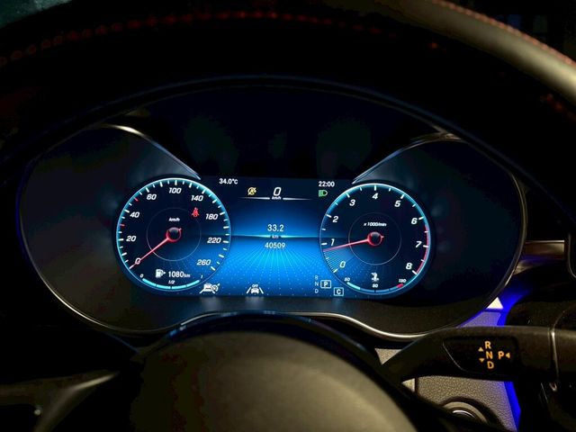 M-BENZ賓士 C180 COUPE  第16張相片