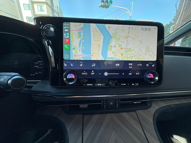 LEXUS凌志 LM500H  第14張相片