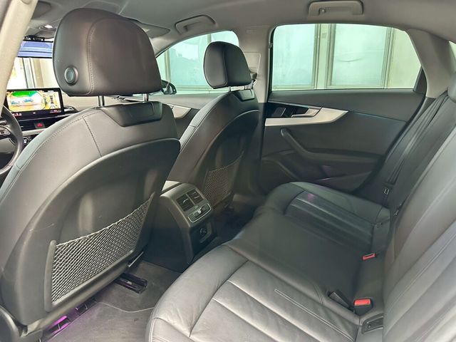 AUDI奧迪 A4  第15張相片