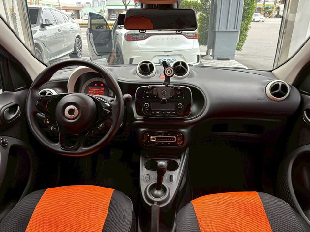 SMART斯麥特 FORFOUR  第7張相片