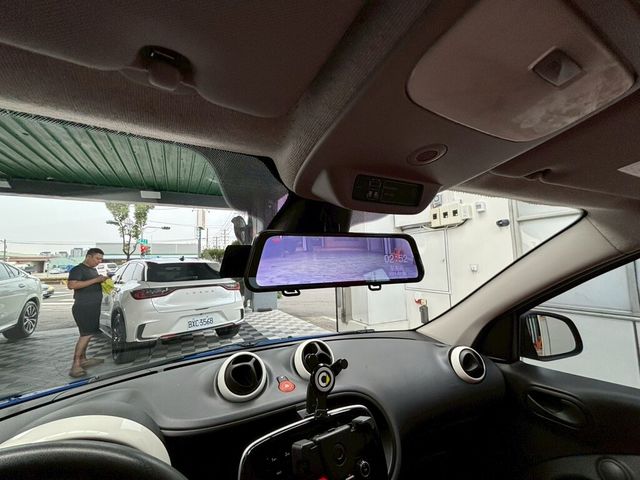 SMART斯麥特 FORFOUR  第13張相片