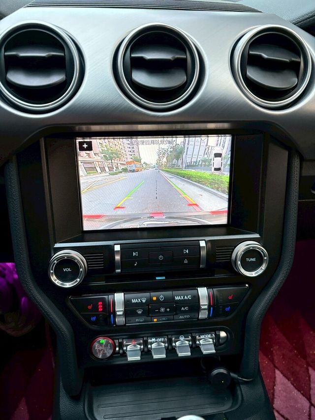 FORD福特 MUSTANG  第7張相片