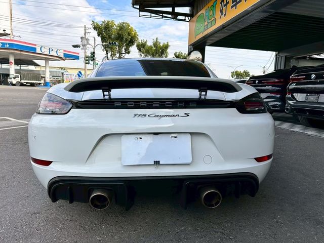 PORSCHE保時捷 CAYMAN  第4張相片
