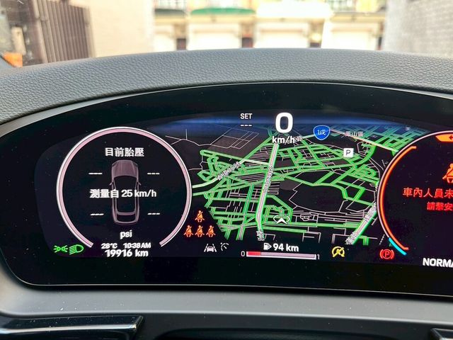 PORSCHE保時捷 CAYENNE  第10張相片