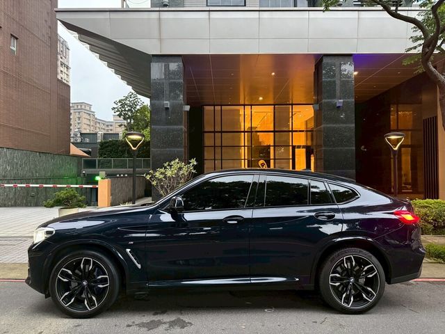 BMW寶馬 X4 XDRIVE30I  第4張相片