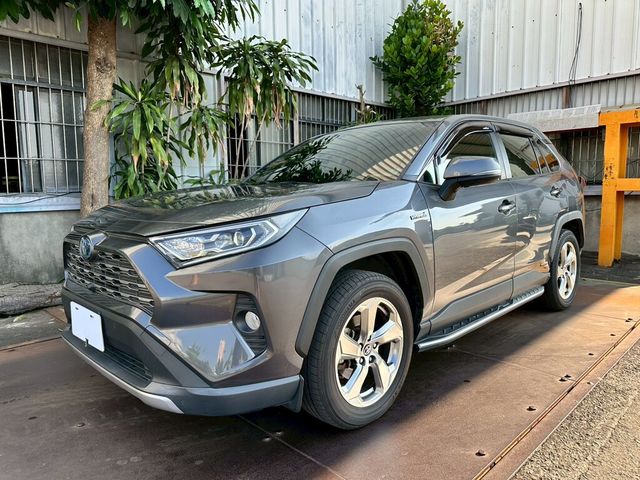 TOYOTA豐田 RAV4  第1張相片