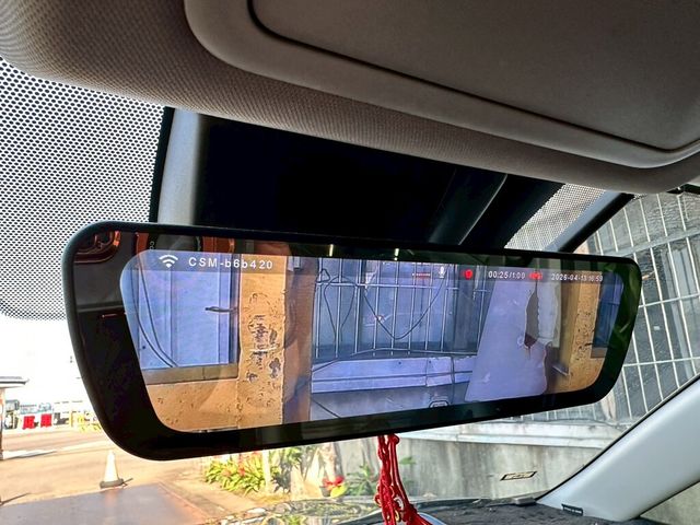 TOYOTA豐田 RAV4  第9張相片