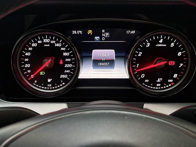 M-BENZ賓士 E200  第8張相片