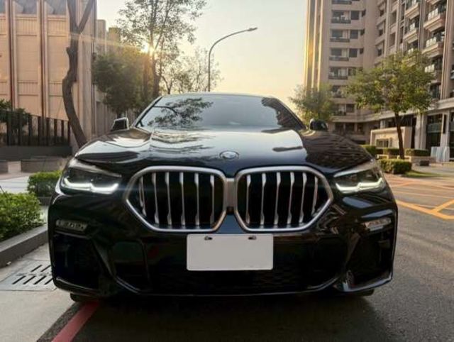 BMW寶馬 X6  第4張相片