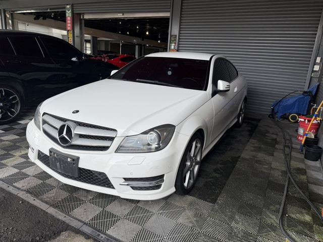 M-BENZ賓士 C180 COUPE  第1張相片