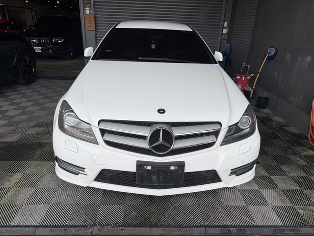 M-BENZ賓士 C180 COUPE  第2張相片