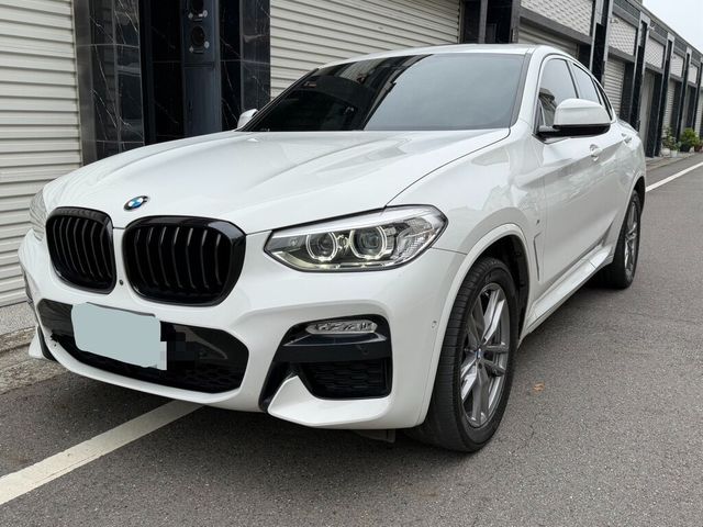 BMW寶馬 X4 XDRIVE30I  第1張相片