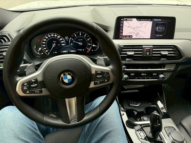BMW寶馬 X4 XDRIVE30I  第4張相片