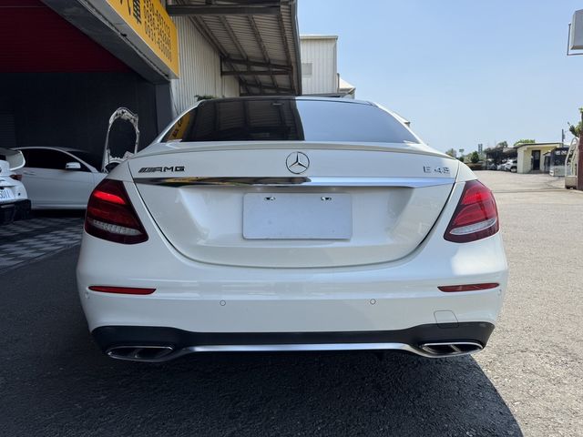 M-BENZ賓士 E43 AMG  第4張相片