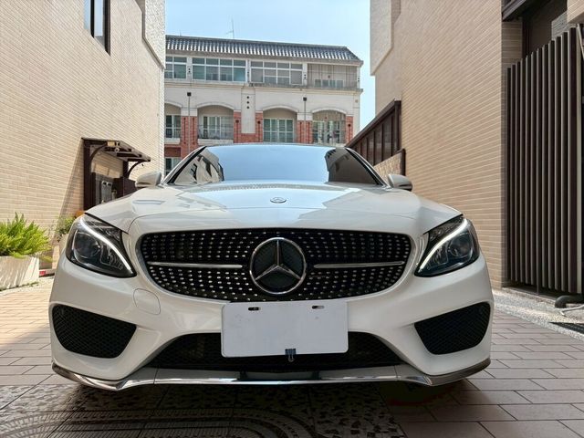 M-BENZ賓士 C300 COUPE  第3張相片