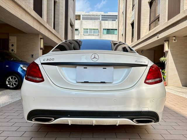 M-BENZ賓士 C300 COUPE  第4張相片