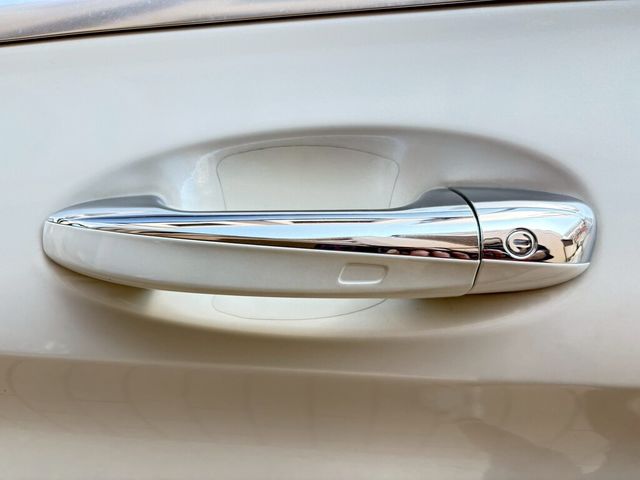 M-BENZ賓士 C300 COUPE  第6張相片