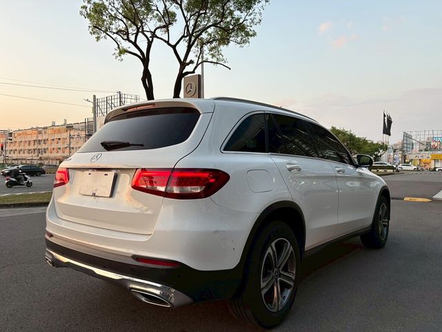 M-BENZ賓士 GLC300  第2張相片