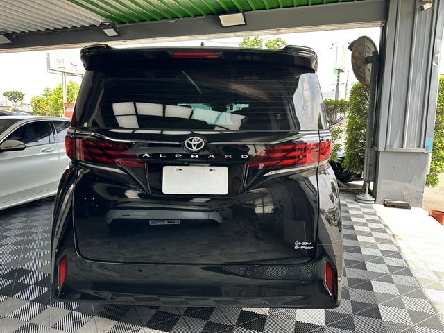 TOYOTA豐田 ALPHARD  第5張相片